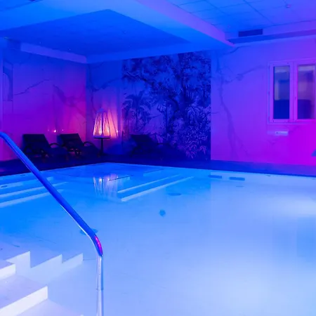 Hotel Formula Int. & Puravita Spa-3