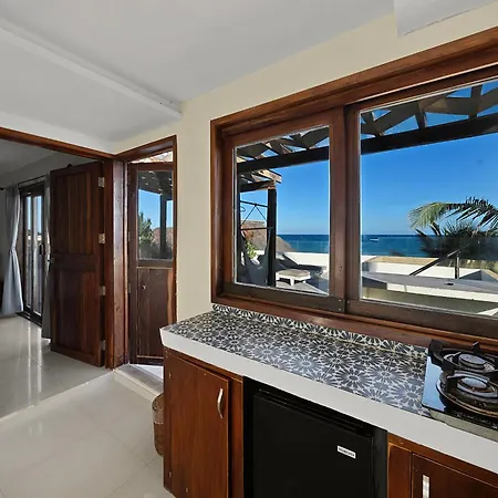 Playa Canek Beachfront Eco Hotel-2