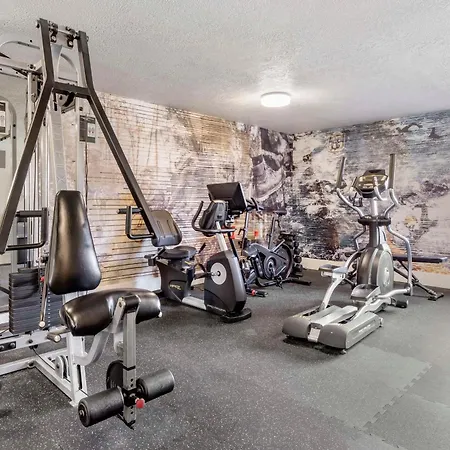 Best Western Plus Grand Manor Inn-2