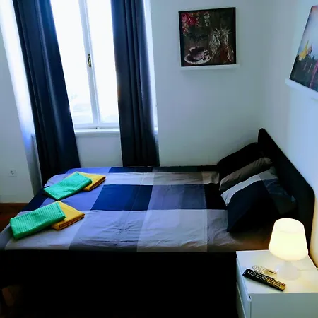 Pula Center Green Park Apartments And Rooms-2