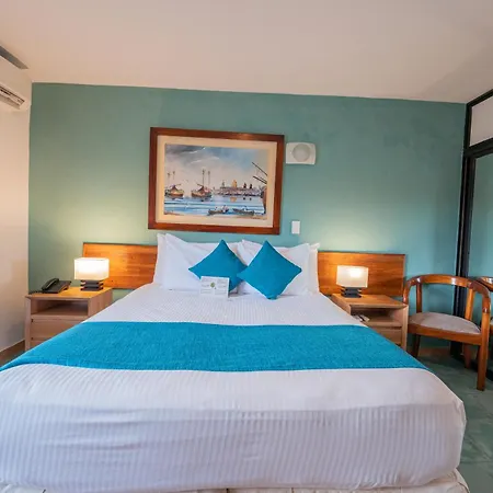 Hotel 3 Banderas-2