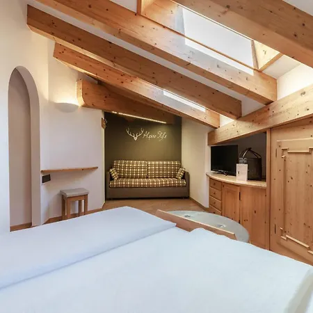 Hotel Madonnina Resort And Wellness-3