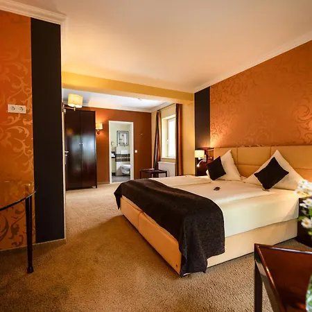 Hotel Sonnenhof-3