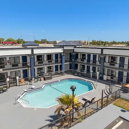 Baymont By Wyndham Orlando East-3