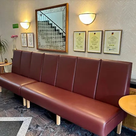 Hotel am Rathaus-3