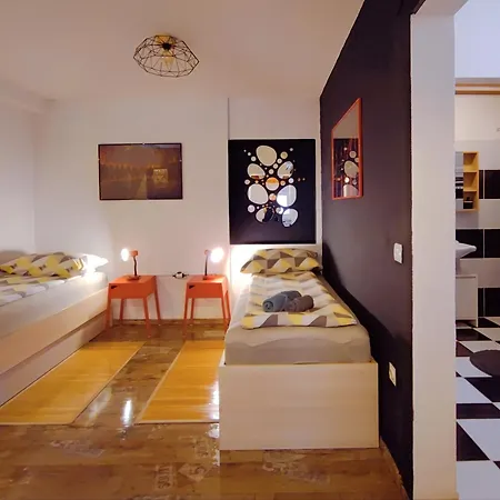 Ivana Rooms-3