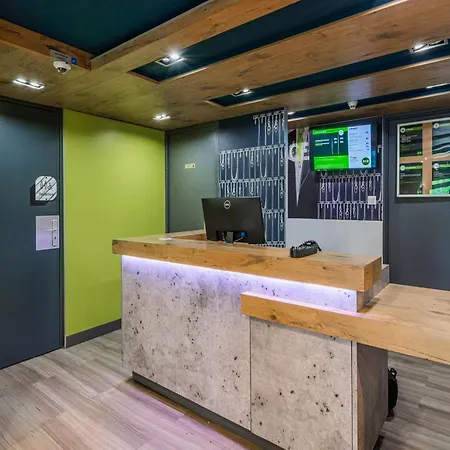 B&B HOTEL Strasbourg Nord Schiltigheim-3