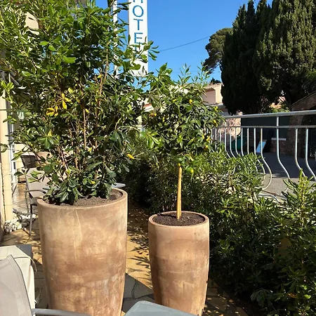 Escale Au Soleil Hôtel et Appart-3