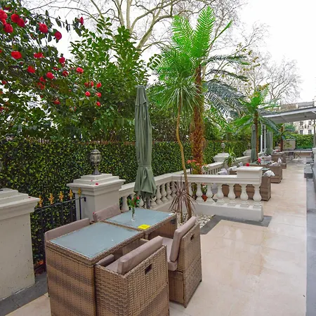Pembridge Palace Hotel-2