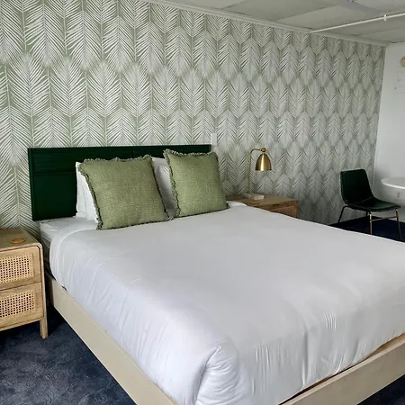 Grand View Hotel-2