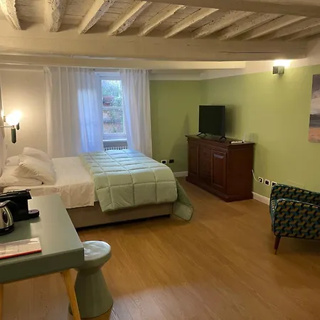 Antica Residenza Del Gallo-2