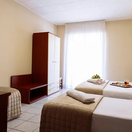 Hotel Leon - Ristorante Al Cavallino Rosso-2