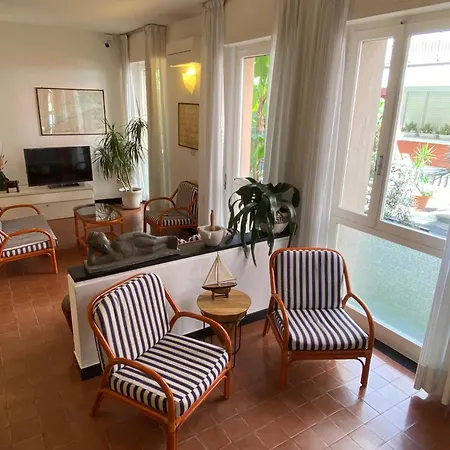 Hotel Miriam-3