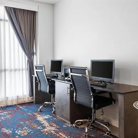 Best Western Plus New Richmond Inn & Suites-2