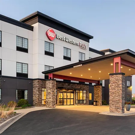 Best Western Plus New Richmond Inn & Suites-3