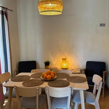 Margarida Guest House - Rooms Lisbon South By Rosado-2