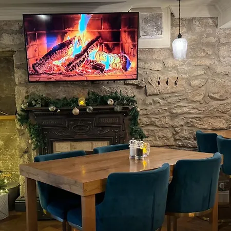 The Balerno Inn-2