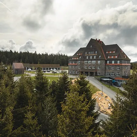 Naturhotel Sachsenbaude Oberwiesenthal - Indoor-Pool&Outdoor-Whirlpool-3