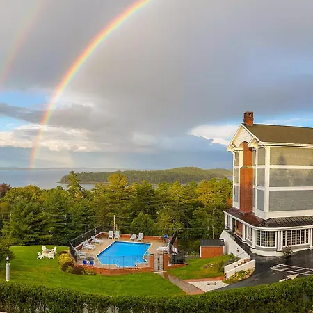Bluenose Inn - Bar Harbor Collection-3