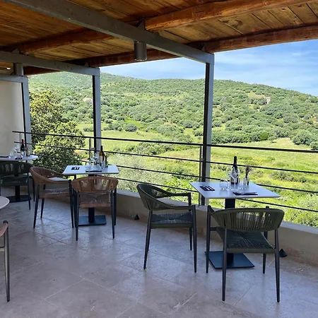 Hôtel - Restaurant U Santu Petru-3