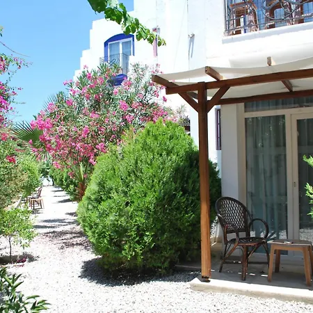 Serpina Hotel (Adults Only)-2