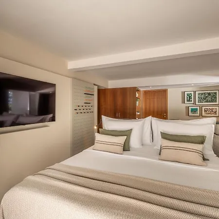 Girandella Valamar Collection Resort-3