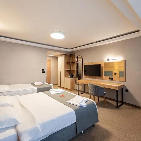 Avenue Hotel-3
