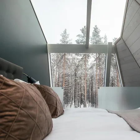 Glass Resort-2