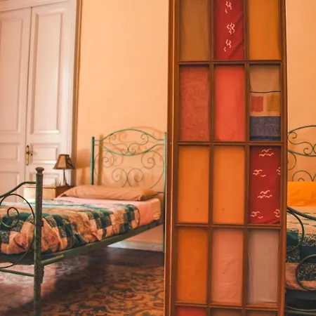 Casa Verdi - House Of Travelers-3