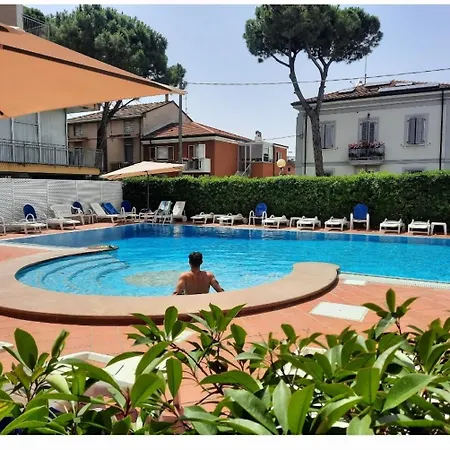 Hotel Ricchi-3