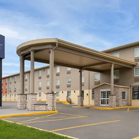 Baymont By Wyndham Jefferson City-2