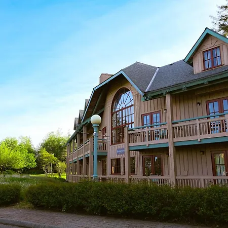 Painter'S Lodge-2