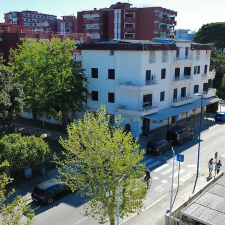 Hotel Eden-2