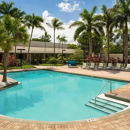 Courtyard By Marriott Miami Airport-2