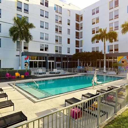 Aloft By Marriott Miami Doral-3