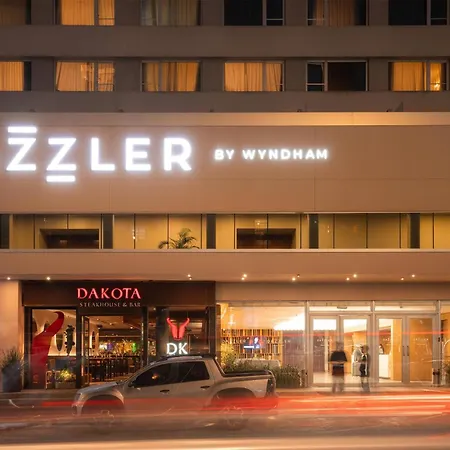 Dazzler By Wyndham Montevideo-2
