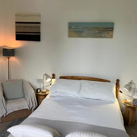 Alba B & B-2