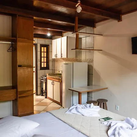 Lonier Ilha Inn Flats-3