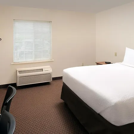 Woodspring Suites Junction City-2