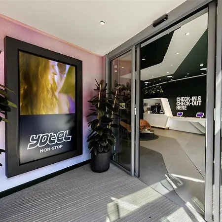 Yotel London City-2