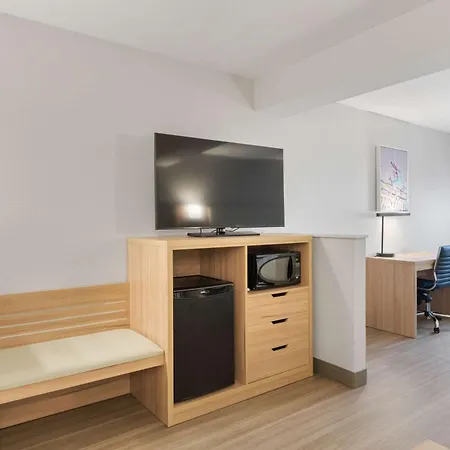 Best Western Lake Oswego Hotel & Suites-3