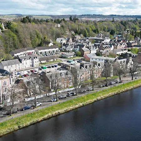 Glen Mhor Hotel At Uile-Bheist 'Brewstillery'-2