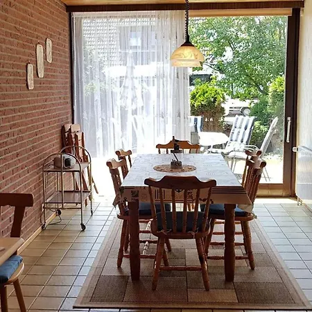 Ferienwohnung Floppy Hansi Fewo 4 EG-3