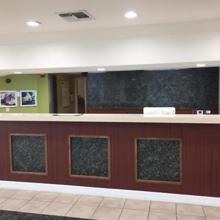 Studio 6 Burleson-2