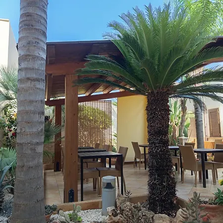 Amaryllis Hotel-2
