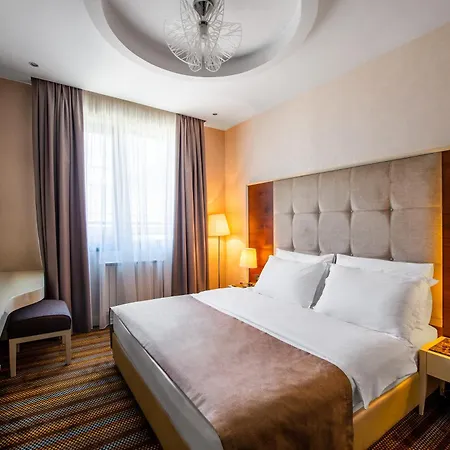 Crystal Hotel Belgrade-2