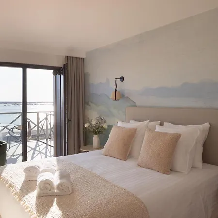 Hotel De La Plage-2