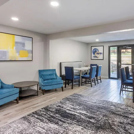 Executive Residency By Best Western Philadelphia-Willow Grove-3