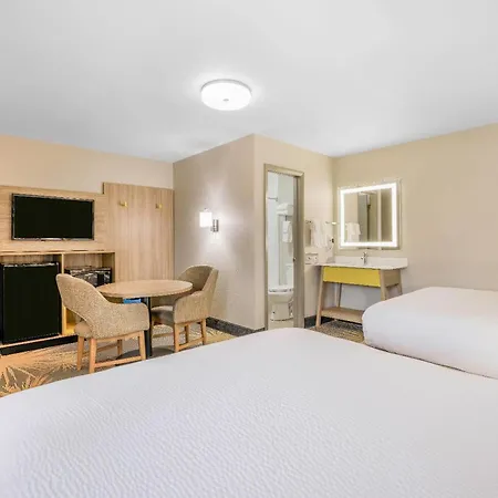 Days Inn By Wyndham Cortez-3