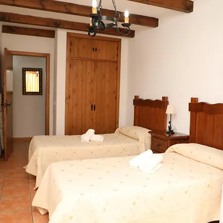 Hostal La Janda-2